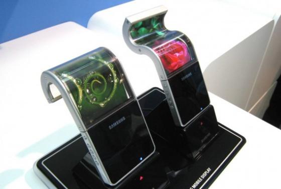 Samsung начнет выпускать гибкие AMOLED экраны уже в этом году