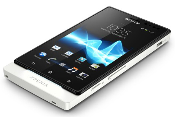 Sony представила смартфон XPERIA Sola