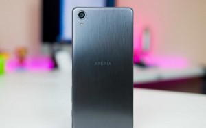 Телефон Xperia X Performance компании Sony