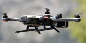 Летающая техника Dron